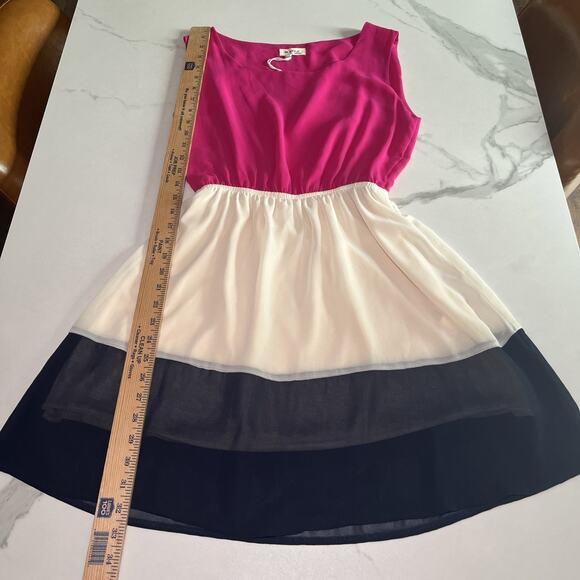 NWT In Style Pink Ivory Blue Color Block Dress Sleeveless Pullover Size Small - Picture 7 of 11